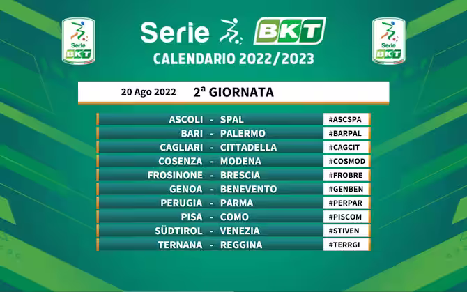 19 de agosto de 2022, Bari, Italia: Bari, Italia, Estadio San Nicola, 19 de  agosto de 2022, oficial Kombat Ball Lega B 2022 - 2023 durante el SSC Bari  vs Palermo FC 